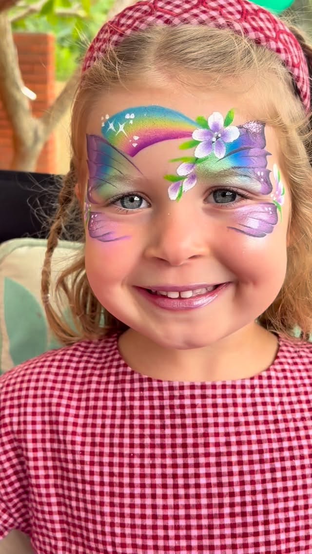 Rainbow butterfly magic 🦋🌈 This birthday girl was an absolute delight to paint and wore her colourful butterfly design with the biggest smile! #facepainting #northernbeachessydney  #facepainter #kidsparty